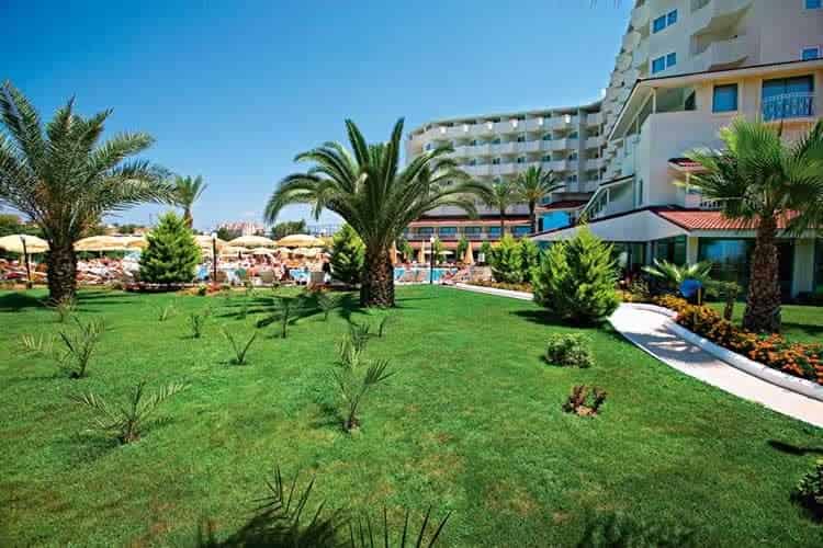 Febeach Hotel Side